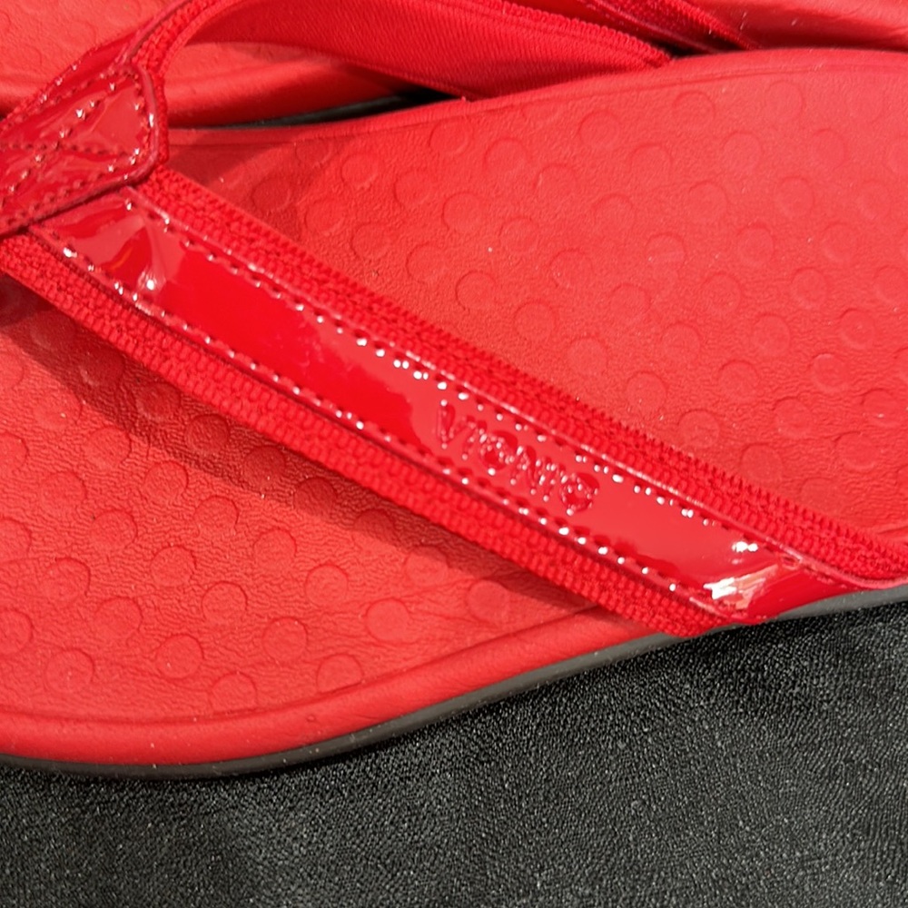 Vionic Red Sandals - image 2